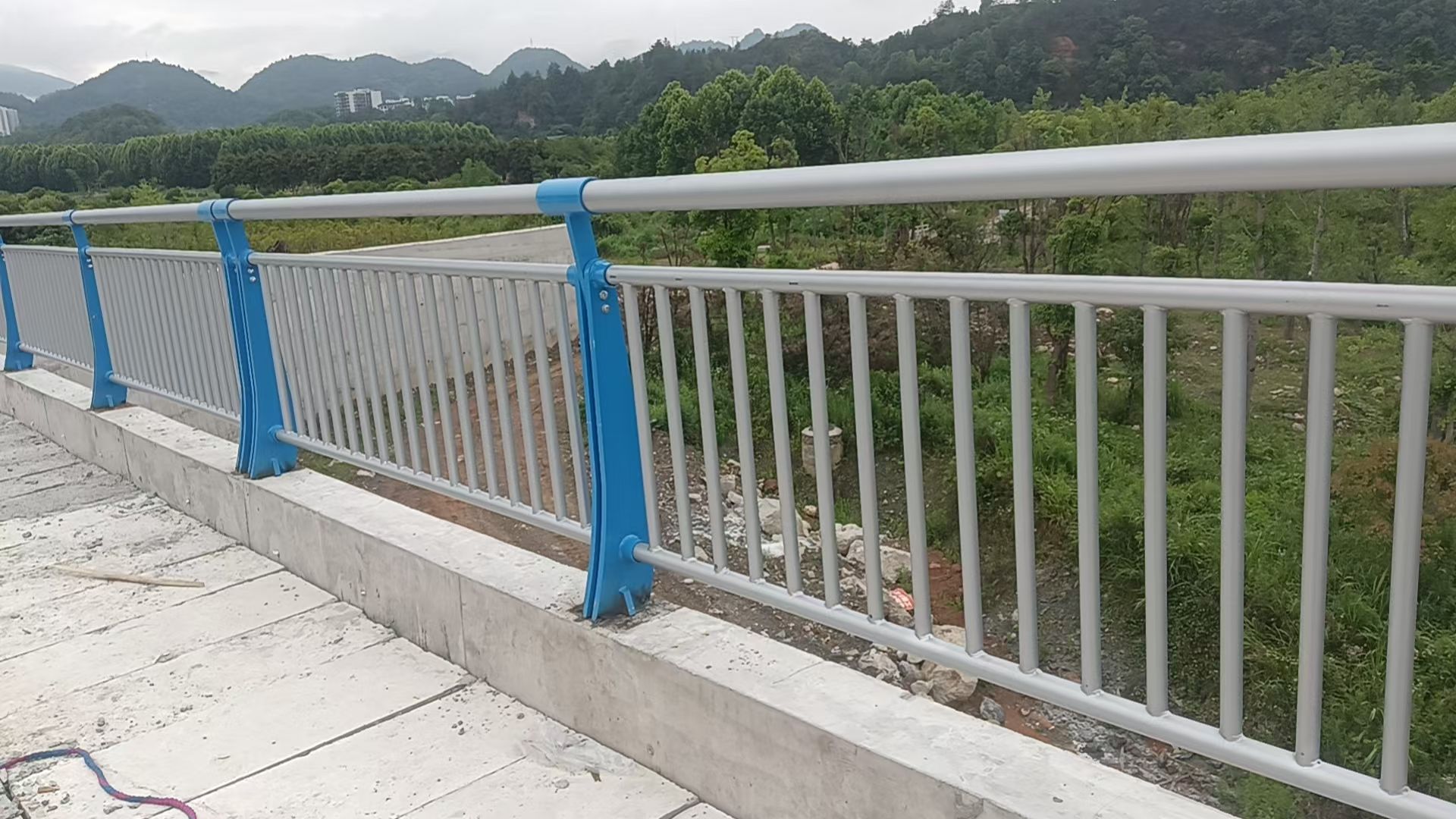 攀枝花市不锈钢栏杆灯光护栏 - 哪里好